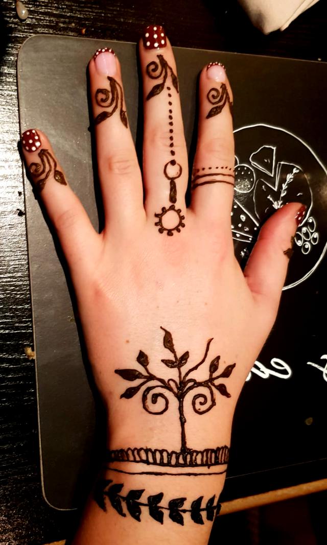 Henna Designs by Henna Artists